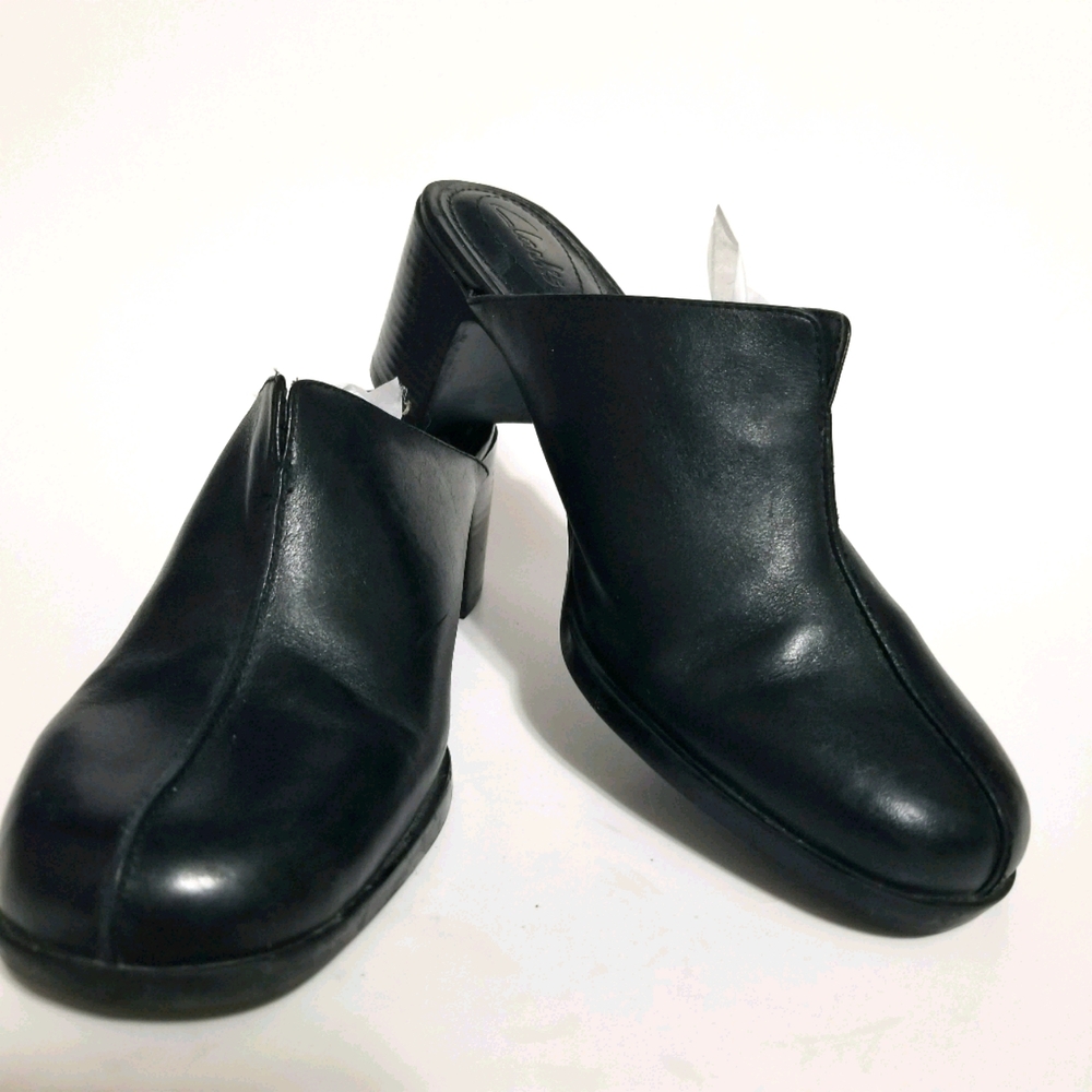 Black leather slip on women's clogs